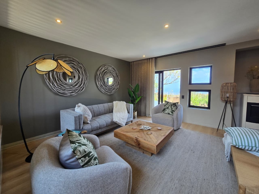 To Let 2 Bedroom Property for Rent in Oubaai Western Cape